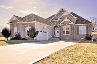 1108 York Meadows Rd, Clarksville, TN 37042-7845