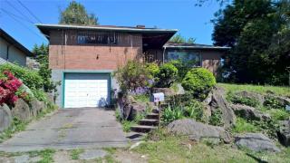 3964 Pilgrim St, Seattle WA  98118-5249 exterior