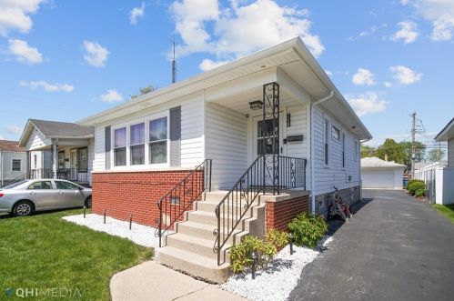 2639 Kenwood St, Hammond, IN 46323-1051