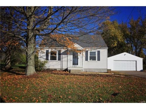 7201 Brookville Salem Rd, Brookville, OH 45309-9295