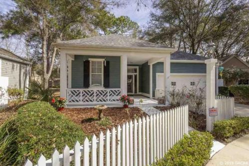 9934 52nd Rd, Gainesville, FL 32608-7105