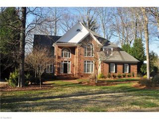 4011 Westmount Dr, Greensboro NC  27410-2164 exterior