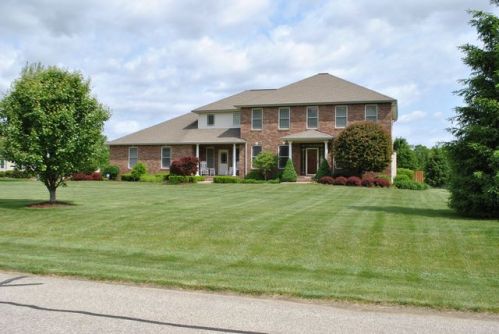 13000 Otter Creek Ln, Columbus, IN 47203-8339