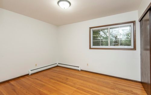 3590 Glen Park Rd, Waukesha WI  53151-5222 exterior