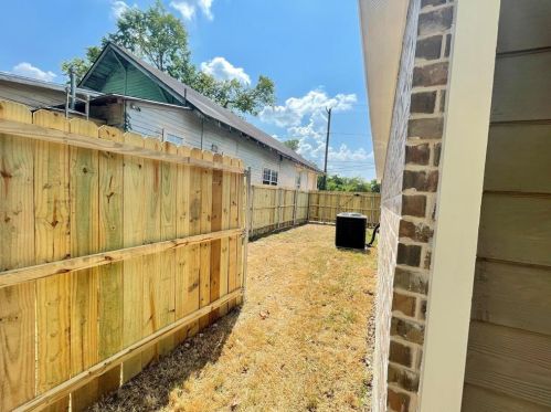 1817 Wesley St, Greenville TX  75401-3356 exterior