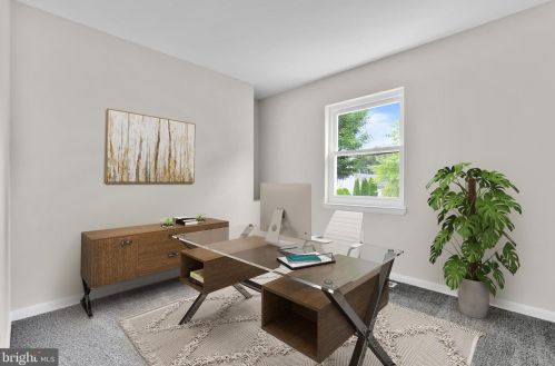 1802 Lakeshore Dr, Browns Mills NJ  08015-1364 exterior