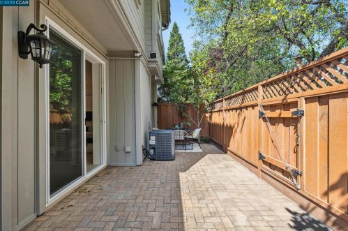 1370 Danville Blvd, Alamo CA  94507-1909 exterior