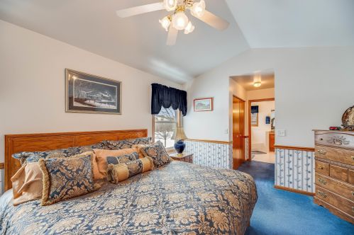 6820 107 Ave, Kenosha WI 53142-7864 exterior