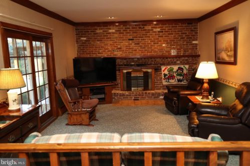 1922 Stirling Dr, Lansdale PA  19446-5560 exterior