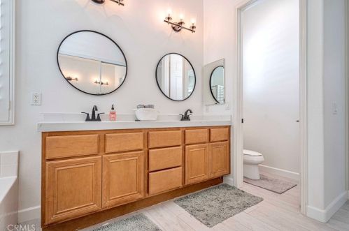 79806 Barcelona Dr, La Quinta CA  92253-8809 exterior