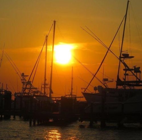 214 Miracle Strip Pkwy, Fort Walton Beach FL 32548-6651 exterior