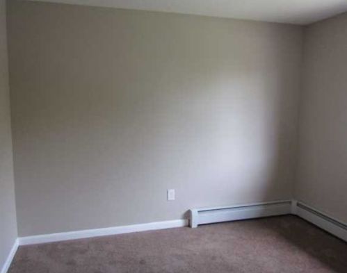 28 Raker Rd, Poughkeepsie NY  12603-5632 exterior