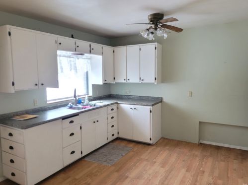 3717 Bremen Hwy, Mishawaka, IN 46544-9331