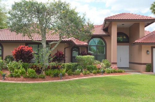 1202 Live Oak Cv, Fort Pierce, FL 34986-2005