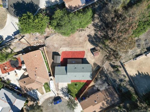 1285 Koe St, San Diego CA  92114-3430 exterior