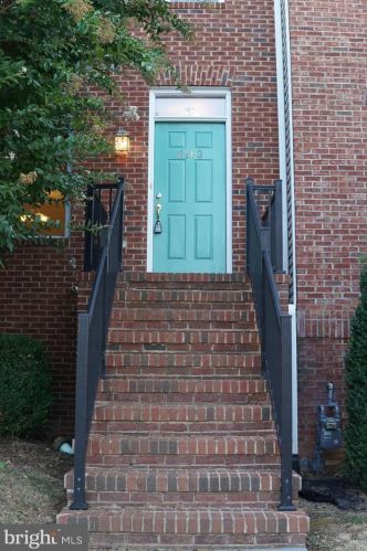 2183 Deyerle Ave, Harrisonburg, VA 22801-8020