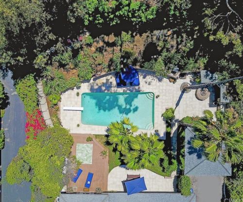 3315 Laurel Canyon Blvd, North Hollywood CA  91604-4133 exterior