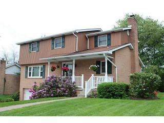 213 Sunrise Dr, North Huntingdon, PA 15642-8802