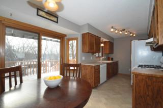 1356 Easter Ln, Saint Paul, MN 55123-1732