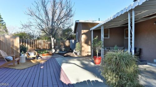 2902 El Caminito, Glendale CA 91214-2005 exterior