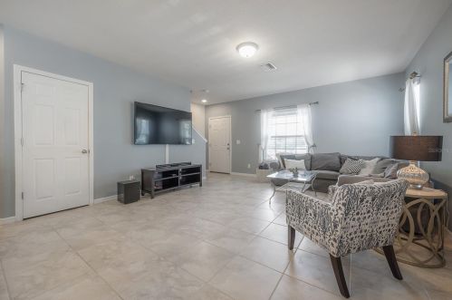 4852 Chatterton Way, Riverview FL  33578-3128 exterior