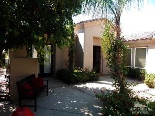 79695 Cetrino, La Quinta CA  92253-6582 exterior