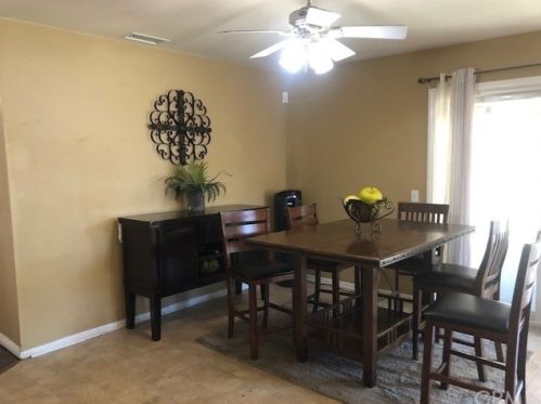 2845 Shalimar Pl, Riverside CA  92504-4315 exterior