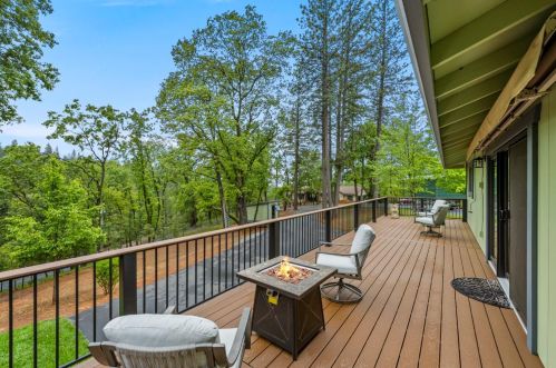 5120 Mckeon Ponderosa Way, Michigan Bluff CA  95631-9700 exterior