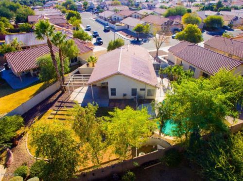 12512 Windsor Ave, Avondale AZ  85392-5555 exterior