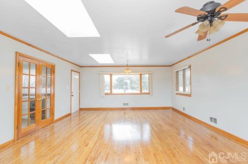 227 Rahway Ave, South Plainfield NJ  07080-3737 exterior