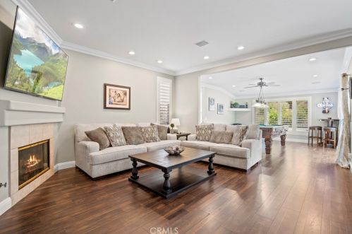 30411 Star Canyon Pl, Santa Clarita CA  91384-4712 exterior