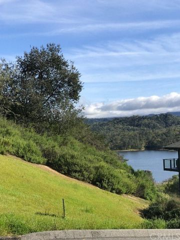 2700 Turkey Cove Rd, Lake Nacimiento, CA 93426-9607