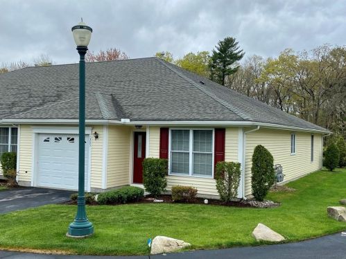 1305 Village Green Cir, Coventry, RI 02816-2818