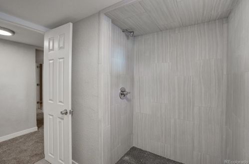 1375 Dayton St, Denver CO 80231-3425 exterior