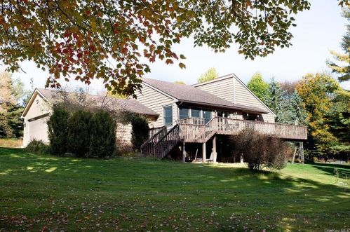 7 Adam Rd, Monticello, NY 12777-6200