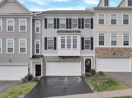 125 Craig St, Imperial, PA 15126-9743