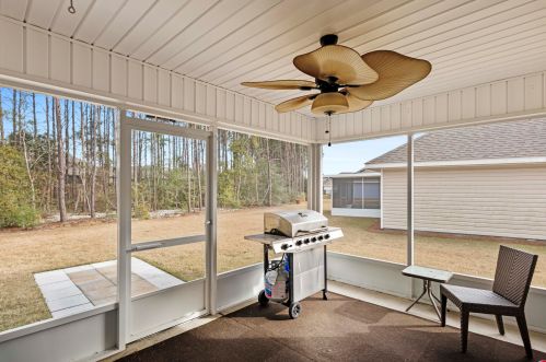 473 Earl Godwin Rd, Freeport FL  32439-2765 exterior