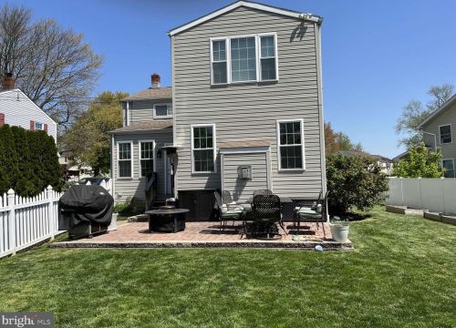 259 Heather Rd, Norristown, PA 19406-1810