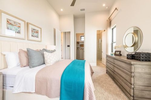 16035 Vetta Dr, Montverde FL  34756-3520 exterior