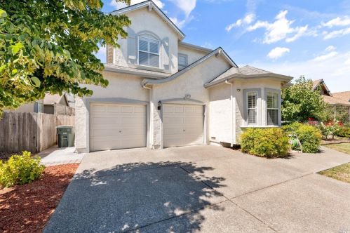 4745 Prospect Ave, Santa Rosa, CA 95409-3446