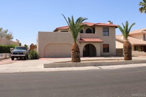 2887 Country Club Plz, Bullhead City, AZ 86442-7878
