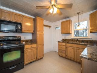 132 Chelton Ave, Yardley PA  19067-2314 exterior