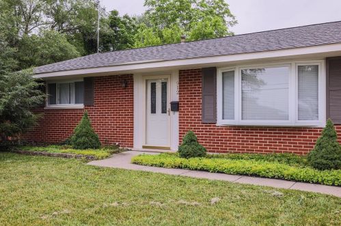 912 Mohawk Trl, Milford, OH 45150-1714