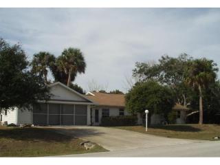 401 Melrose Ln, Sebastian, FL 32958-4940