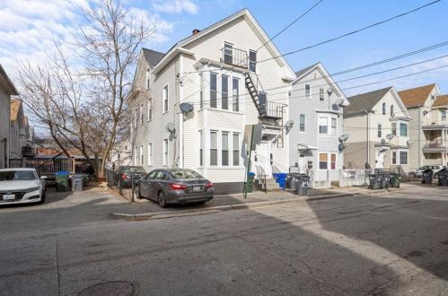 201 Whittier Ave, Providence, RI 02909-4437