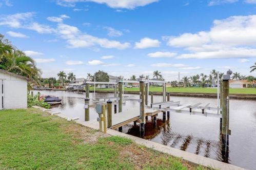 4847 Esplanade St, Bonita Springs, FL 34134-3920