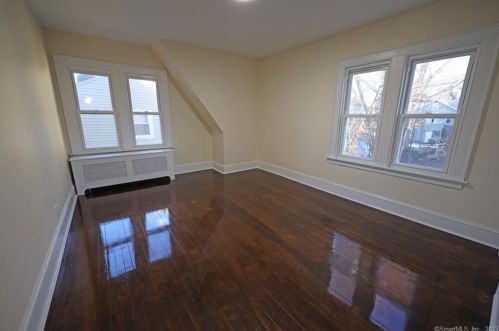 26 Hampton St, New Britain CT  06053-3210 exterior