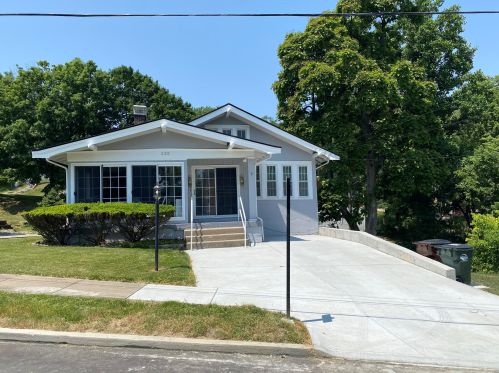 235 Ridgeway Ave, Newport, KY 41071-3131