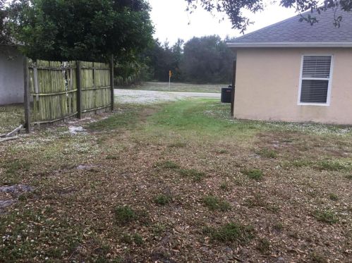 1617 Cameo Blvd, Fort Pierce FL  34953-1265 exterior