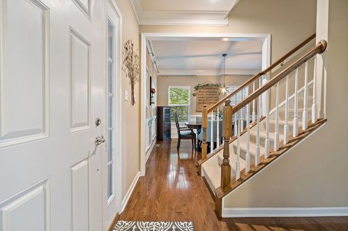 205 Springhill Dr, Noblestown, PA 15071-3713
